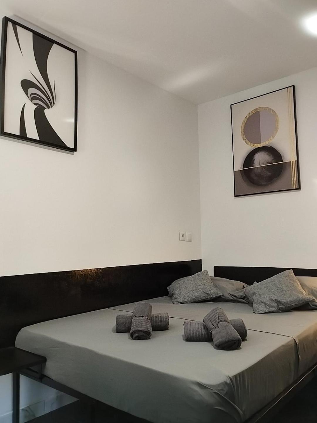 Vilapicina Rooms バルセロナ エクステリア 写真